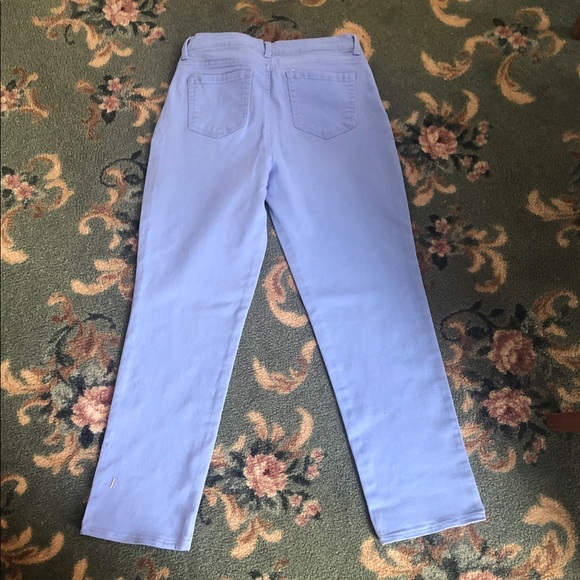 Gloria Vanderbilt Women's Straight Leg Jeans in Soft Blue Size 8 - Picture 2 of 5